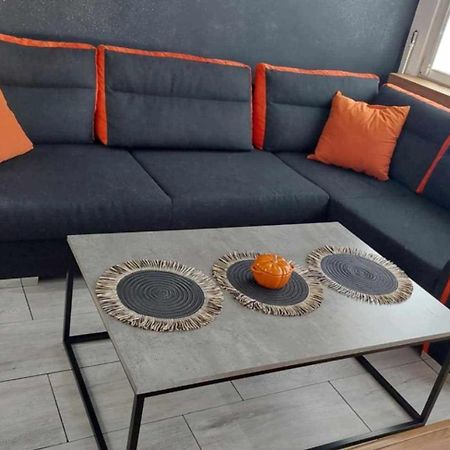 Ekskluzywny Apartament W Centrum Z Klimatyzacja I Balkonem لوبين المظهر الخارجي الصورة