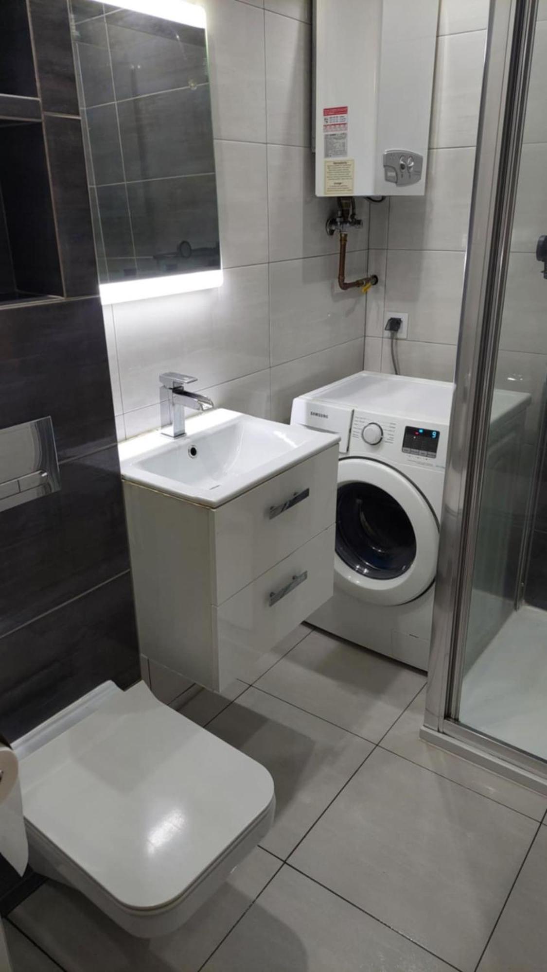 Ekskluzywny Apartament W Centrum Z Klimatyzacja I Balkonem لوبين المظهر الخارجي الصورة