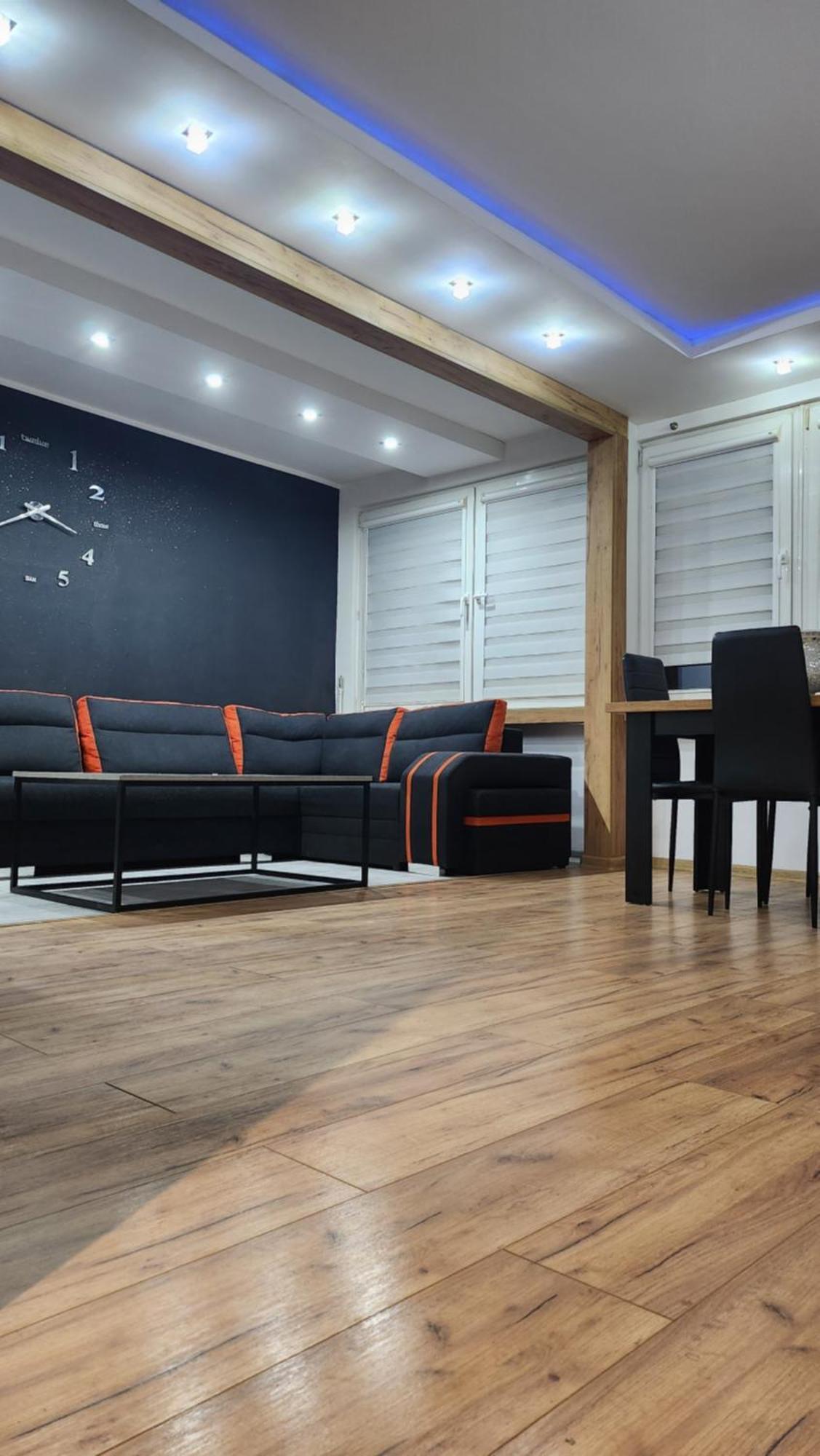 Ekskluzywny Apartament W Centrum Z Klimatyzacja I Balkonem لوبين المظهر الخارجي الصورة