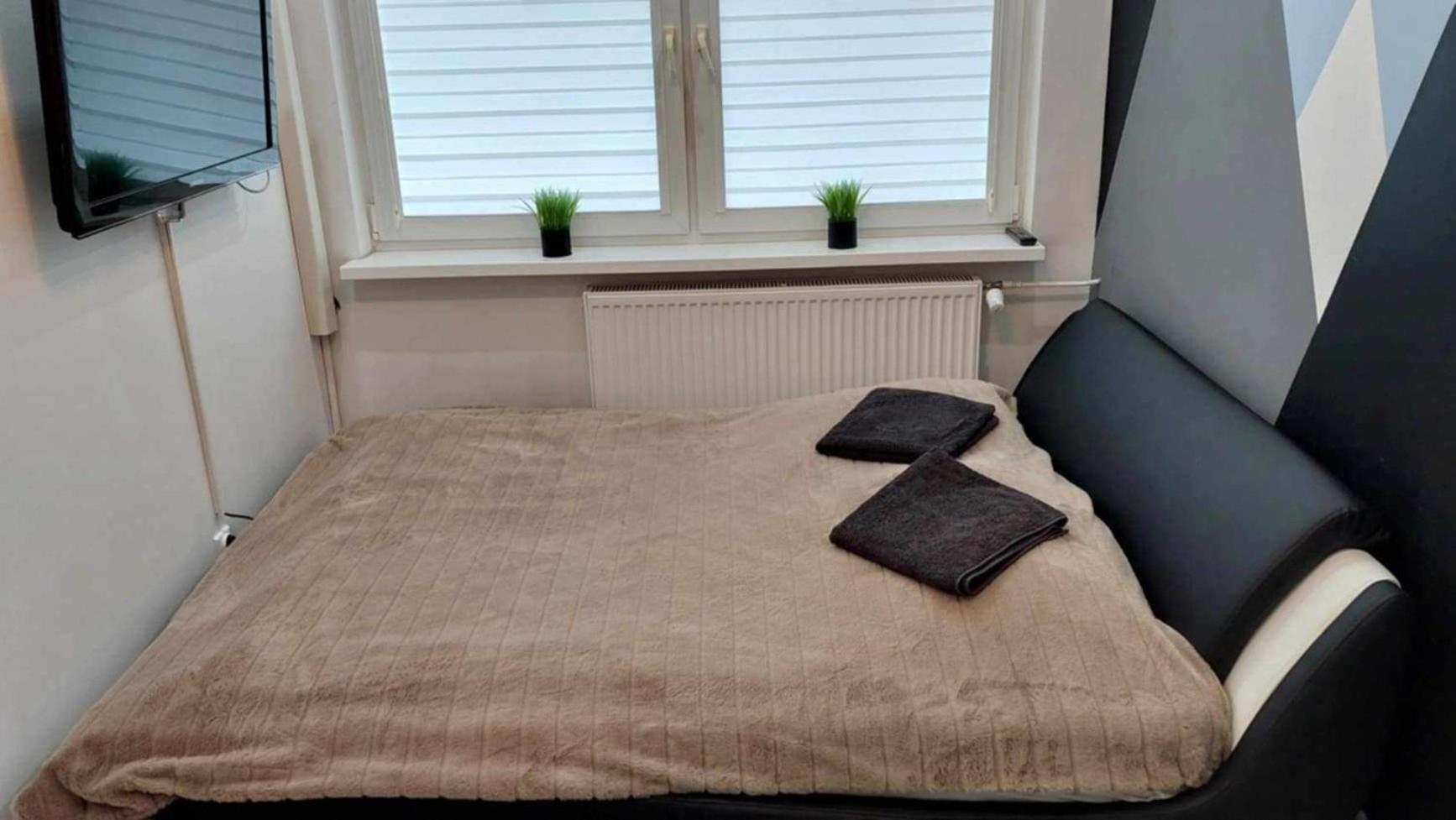 Ekskluzywny Apartament W Centrum Z Klimatyzacja I Balkonem لوبين المظهر الخارجي الصورة